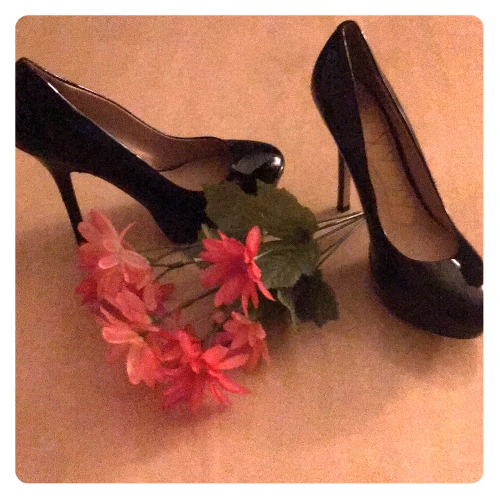 Joan and David high heel pumps 💥